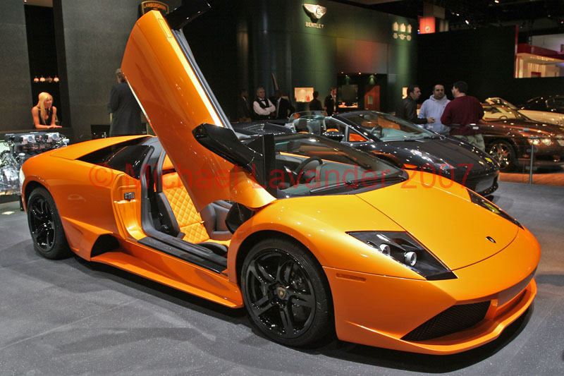 Lamborghini a